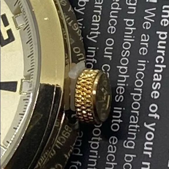 Kenneth Cole Reaction watch - Picture 6 of 6